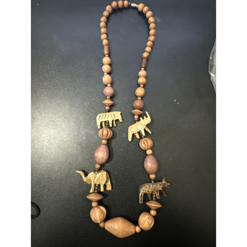 Vintage Safari African Animal Carved Wood Bead‎ Necklace Brown/Tan